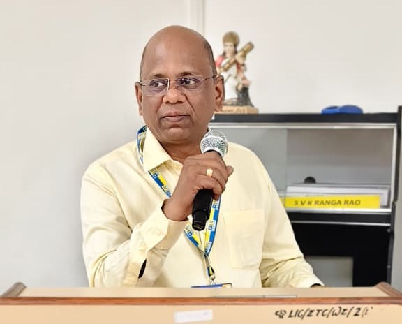 Completed training at LIC ZTC Training Centre, Akurdi, Pune